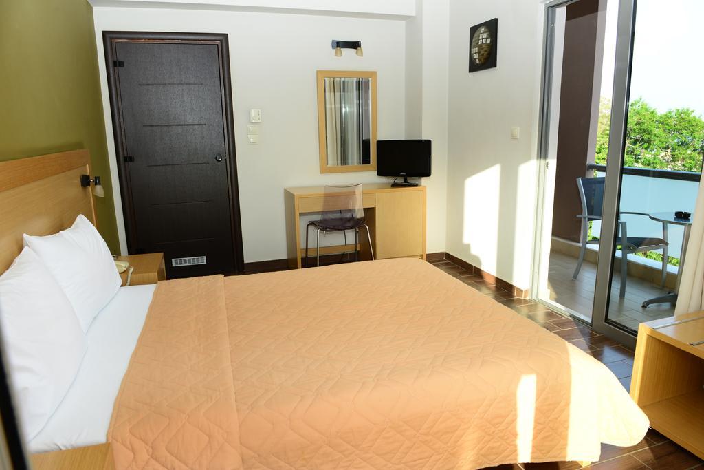 Ionion Hotel คิปปาริสเซีย ห้อง รูปภาพ