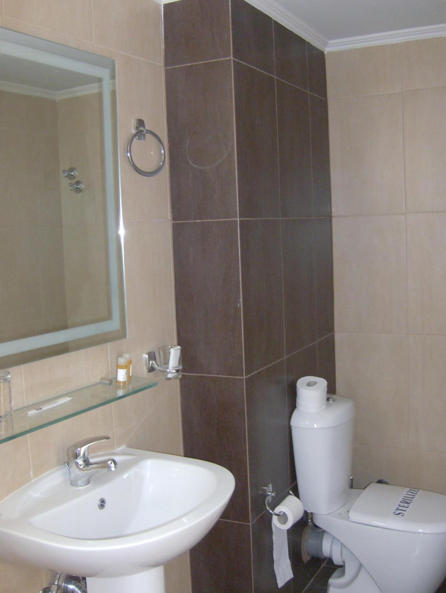 Ionion Hotel คิปปาริสเซีย ภายนอก รูปภาพ