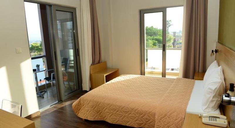Ionion Hotel คิปปาริสเซีย ภายนอก รูปภาพ